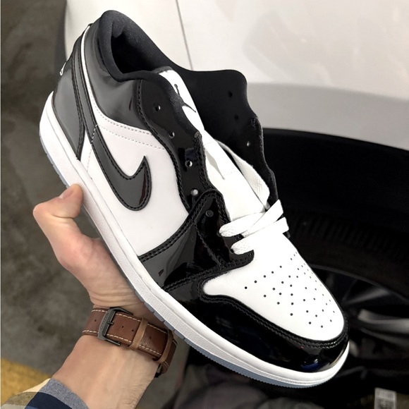 NEW Air Jordan 1 Low SE Concord (Patent Panda) - Size 10.5 US - Picture 10 of 15